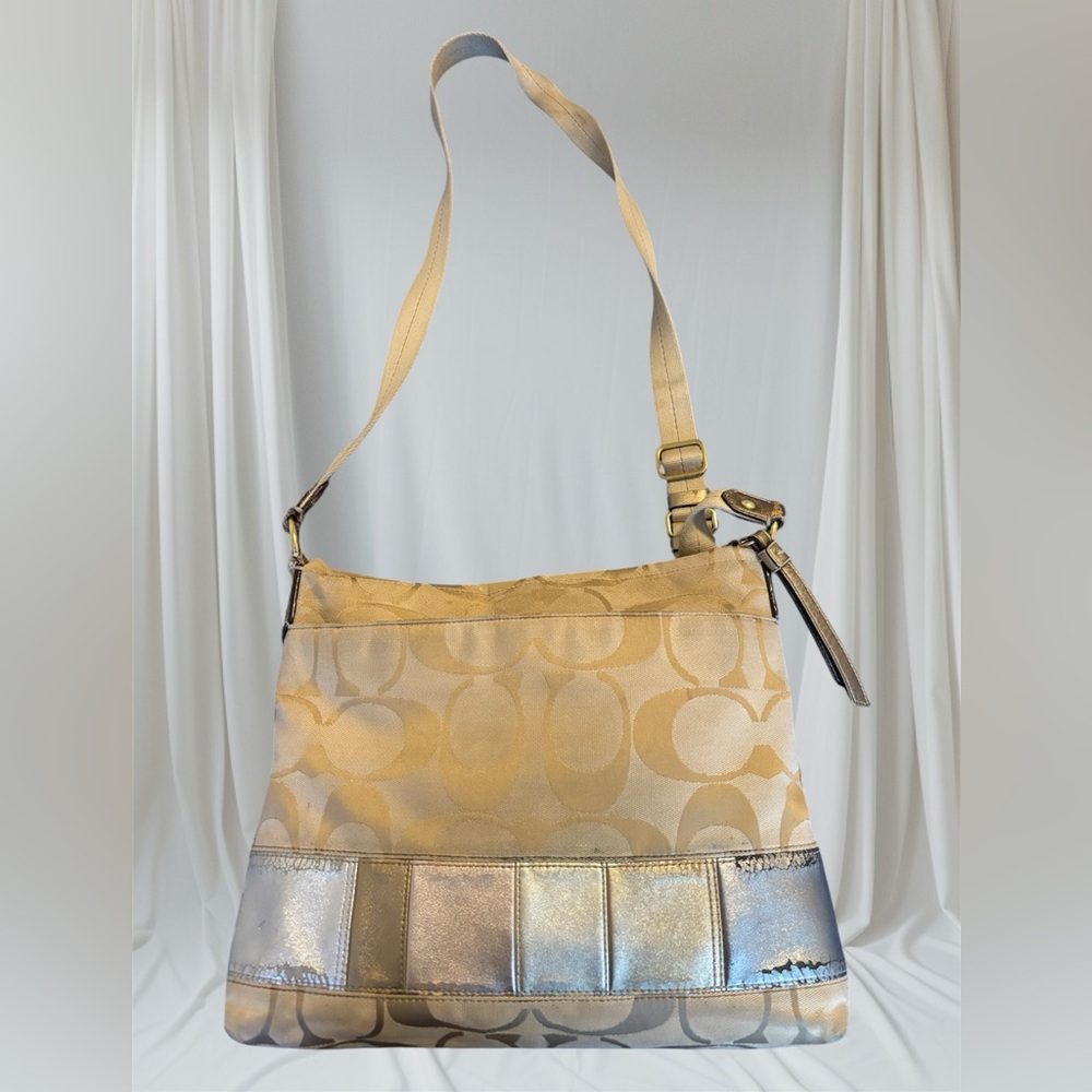 Coach Women’s Crossbody Handbag - Picture 2 of 12